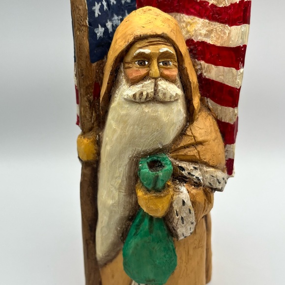 Captured Carvings by A Costanza 178 of 3000 Grand Ole Flag Santa Resin Limited - Picture 8 of 17
